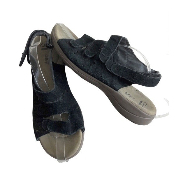CLARKS COLLECTION Black Suede Soft Cushion 3-Strap Adjustable Sandal Size 12 N - Picture 9 of 9